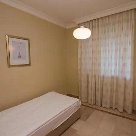 Appartement Gold City *